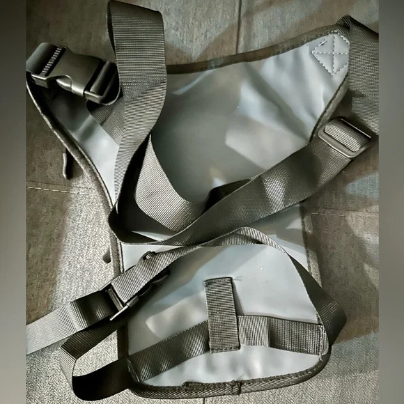 Adidas Black Belt Bag - Picture 5 of 5